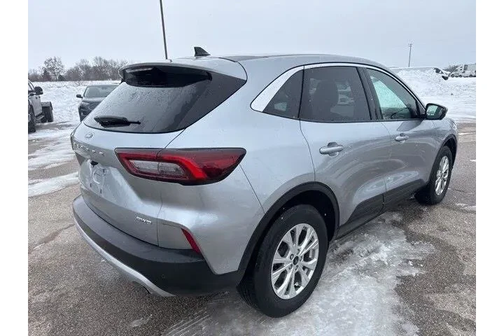 $23499 : Ford Escape 2023 AWD Active image 5