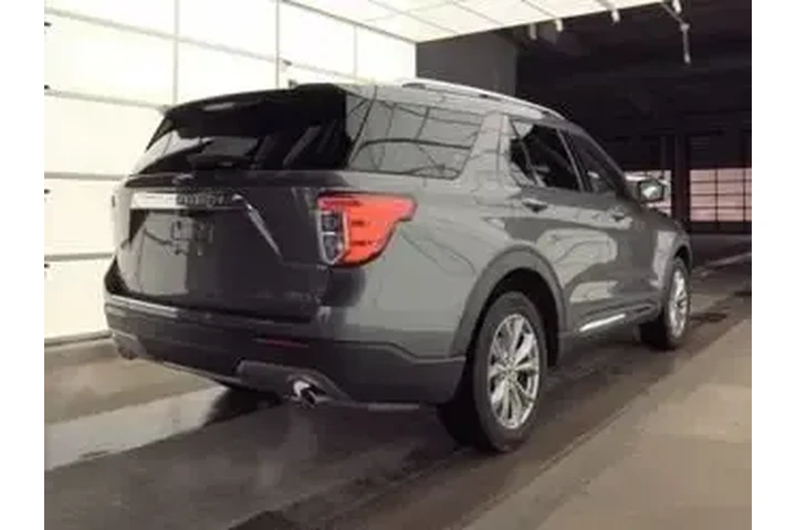 $37955 : Ford Explorer 2023 AWD Limit image 2