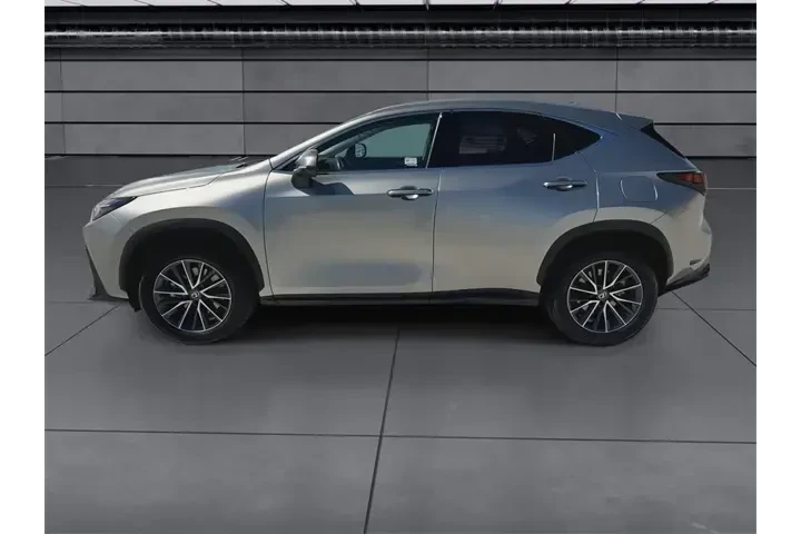 $39988 : Lexus NX 250 2024 Premium 4d image 5