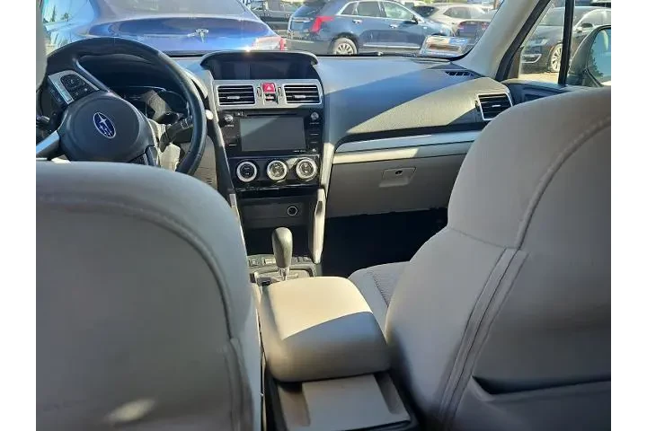 $15500 : Subaru Forester 2018 AWD 2.5 image 10