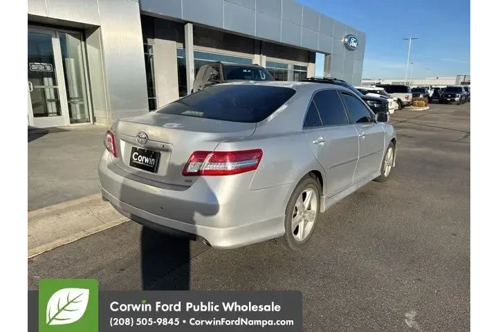$8500 : Toyota Camry 2011 SE 4dr Sed image 6
