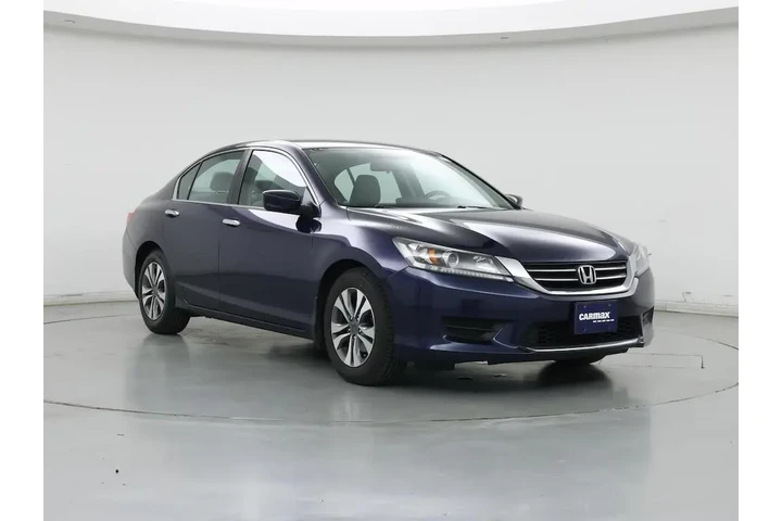$17998 : Honda Accord 2015 LX 4dr Sed image 1
