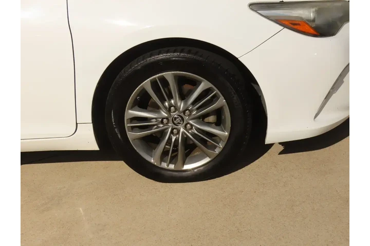 $9999 : Toyota Camry 2015 SE 4dr Sed image 9