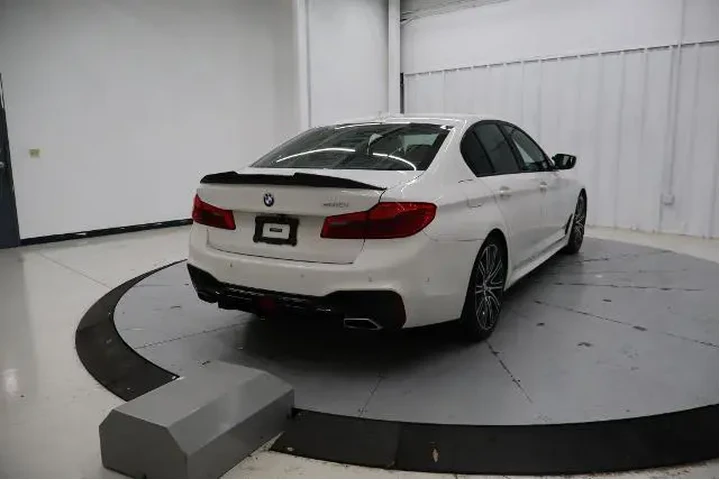 $18888 : BMW 5 Series 2019 540i 4dr S image 4
