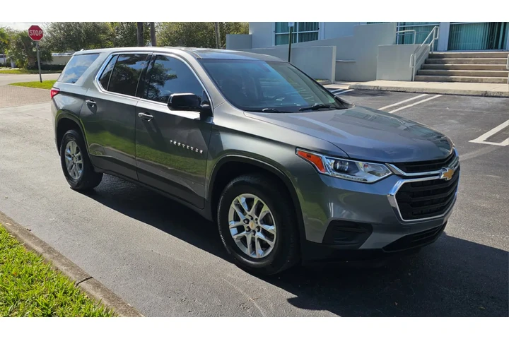 $14500 : Chevrolet Traverse LS image 7
