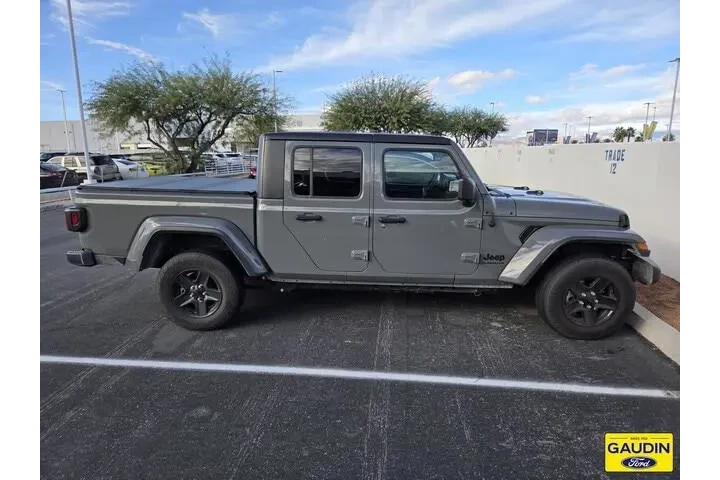 $29900 : Jeep Gladiator 2021 4x4 Spor image 2