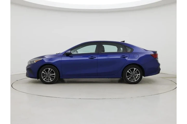 $19998 : Kia Forte 2024 LXS 4dr Sedan image 3