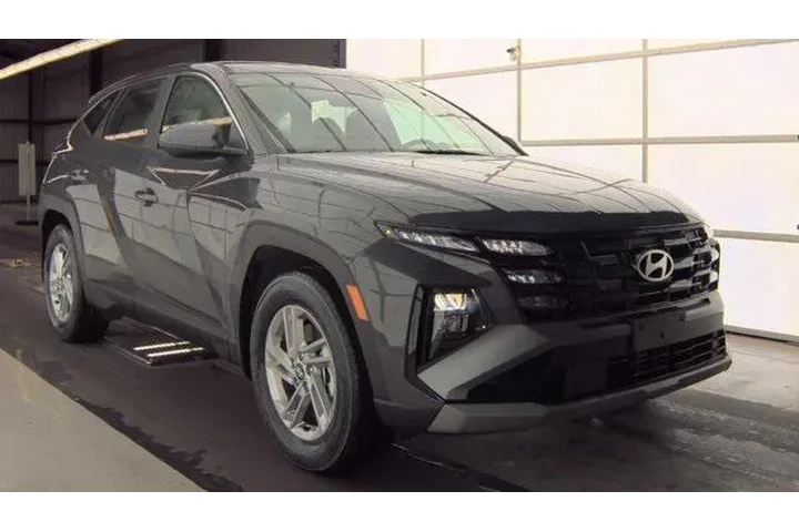 $27991 : Hyundai TUCSON 2026 SE 4dr S image 2