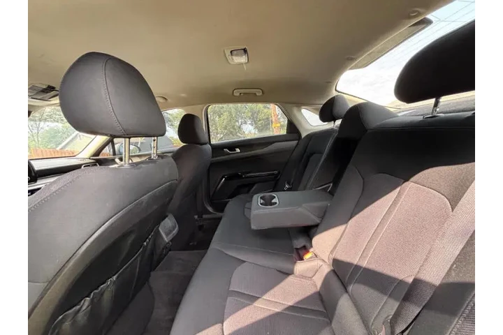 $13999 : 2022 K5 LXS image 7