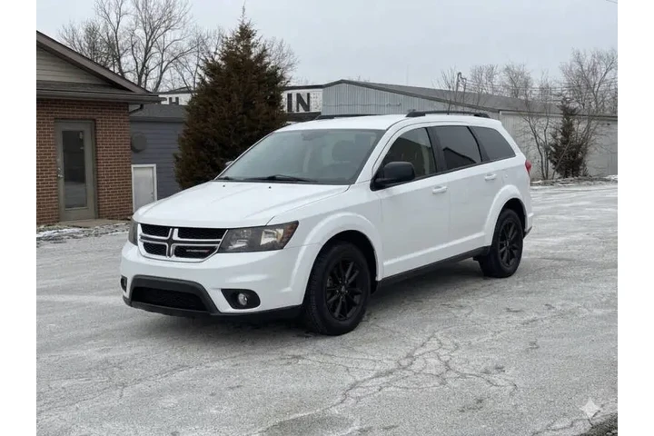 $10950 : 2019 Grand Caravan SE image 2