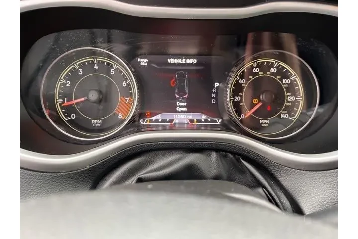 $7988 : Jeep Cherokee 2014 4x4 Trail image 8