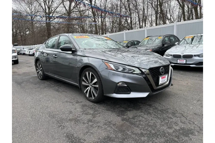 $14750 : 2020 Altima 2.5 SR image 2