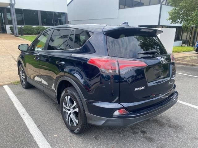 $21999 : PRE-OWNED 2018 TOYOTA RAV4 LE image 4