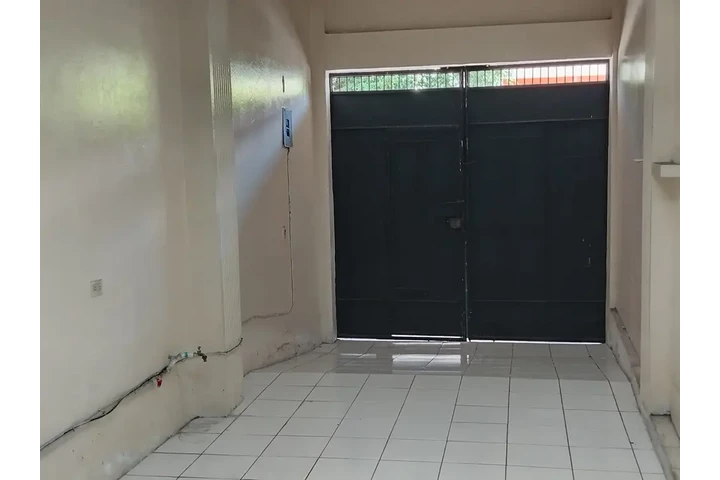 $230000 : VENDO EN CENTRO DE COJUTEPEQUE image 8