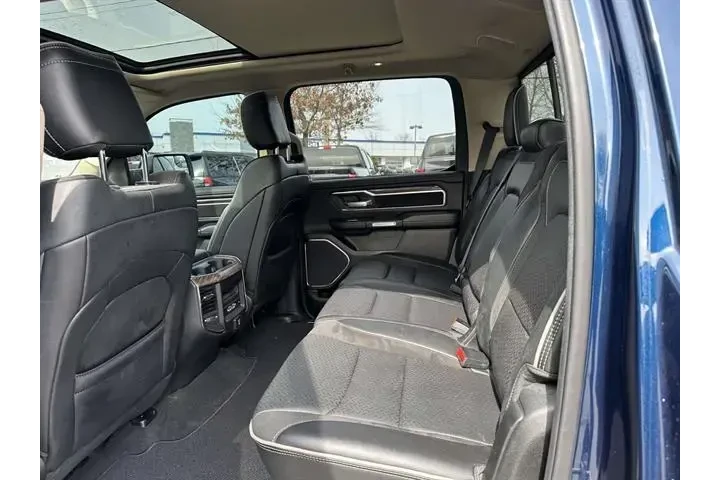 $29806 : Ram 1500 2019 4x4 Laramie 4d image 10