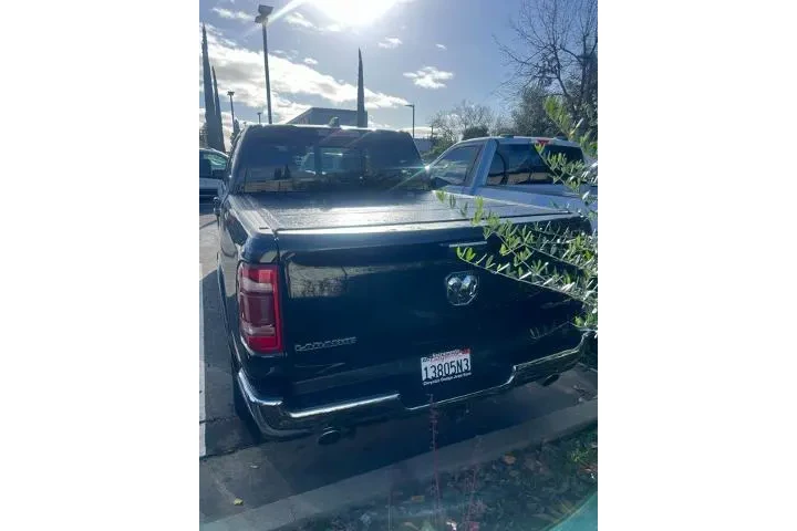 $39988 : Ram 1500 2022 4x4 Laramie 4d image 6