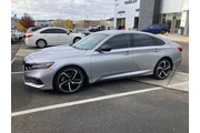 $26948 : Honda Accord 2022 Sport 4dr thumbnail