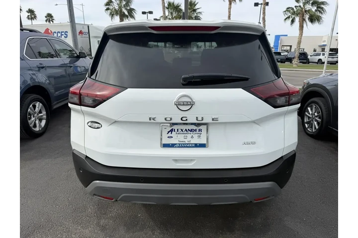 $18999 : Nissan Rogue 2023 AWD S 4dr image 5