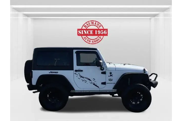 $13000 : Jeep Wrangler 2015 4x4 Sport image 4