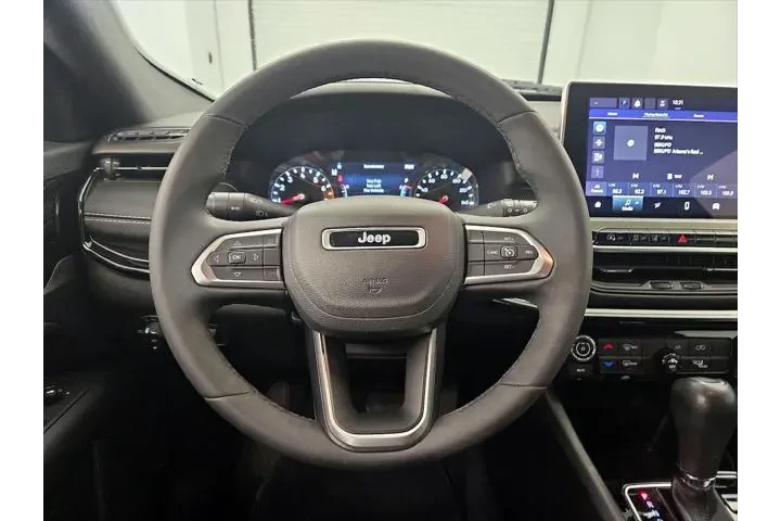 $21998 : Jeep Compass 2023 4x4 Altitu image 10