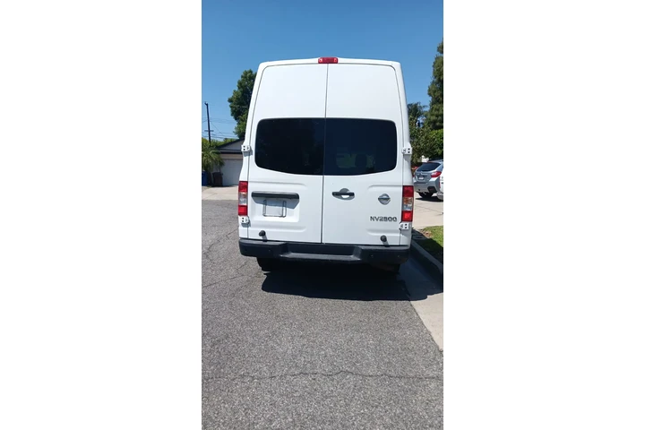 $12900 : 2018 Nissan NV Cargo 2500 image 1