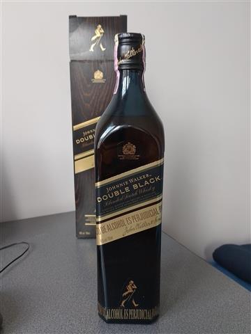 $165000 : Botella Whisky Johnnie Walker image 1
