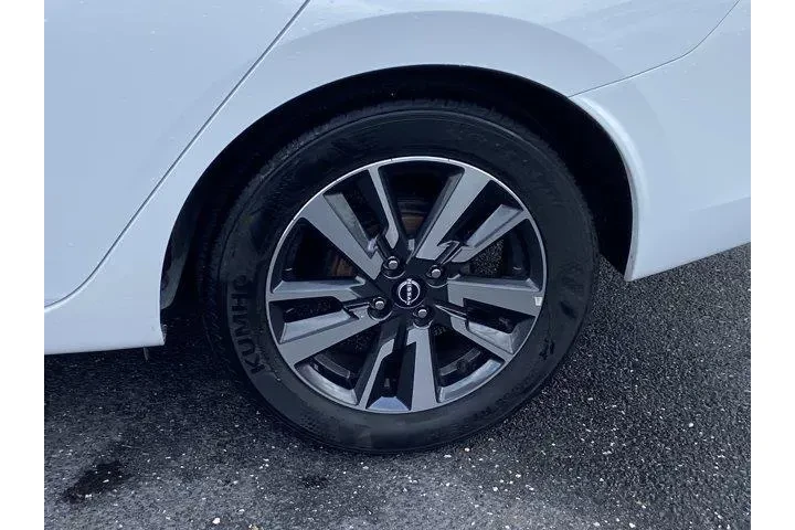 $16205 : Nissan Versa 2025 S 4dr Seda image 9