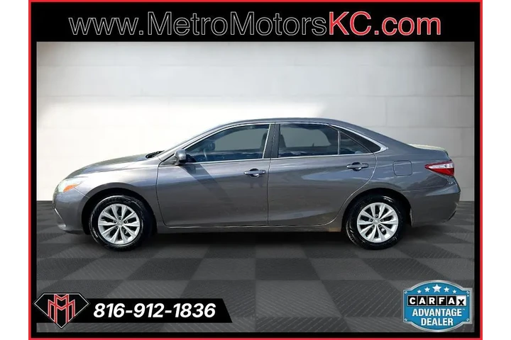 $14989 : 2017 Camry LE Auto (Natl) image 2