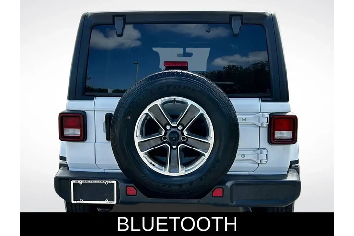 $27697 : Jeep Wrangler Unlimited 2022 image 5