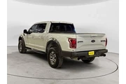 $32961 : Ford F-150 2017 4x4 Raptor 4 thumbnail
