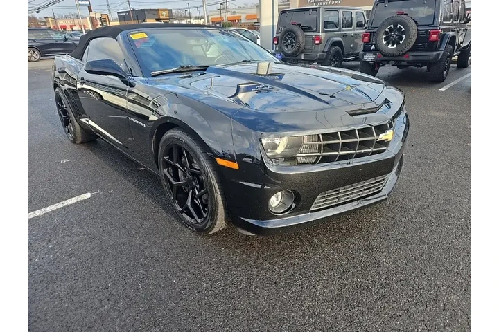 $18990 : Chevrolet Camaro 2011 SS 2dr image 3