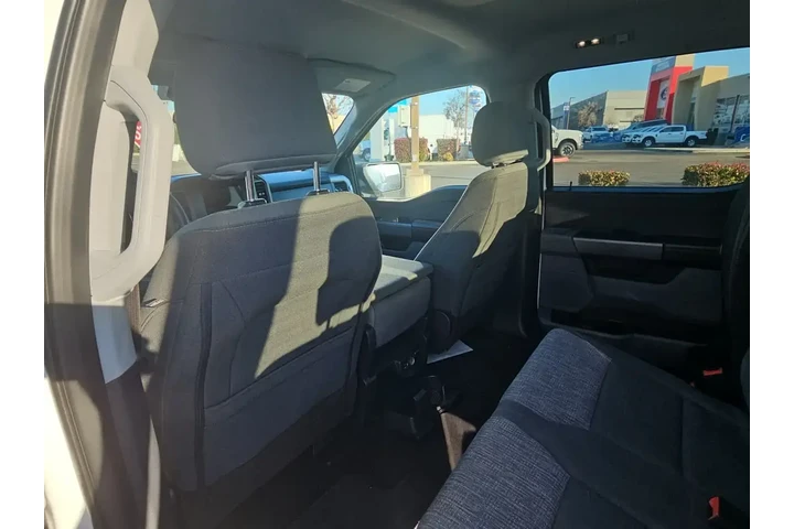 $37500 : Ford F-150 2023 4x4 Lariat 4 image 10