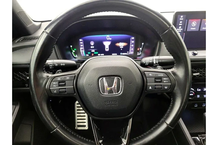 $27998 : Honda Accord Hybrid 2023 Spo image 10