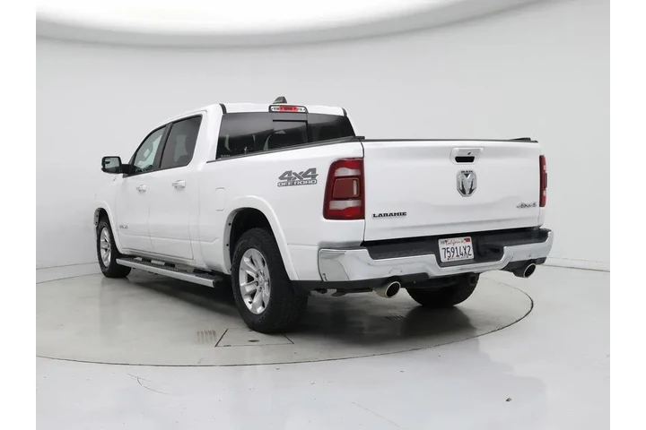 $37998 : Ram 1500 2020 4x4 Laramie 4d image 2