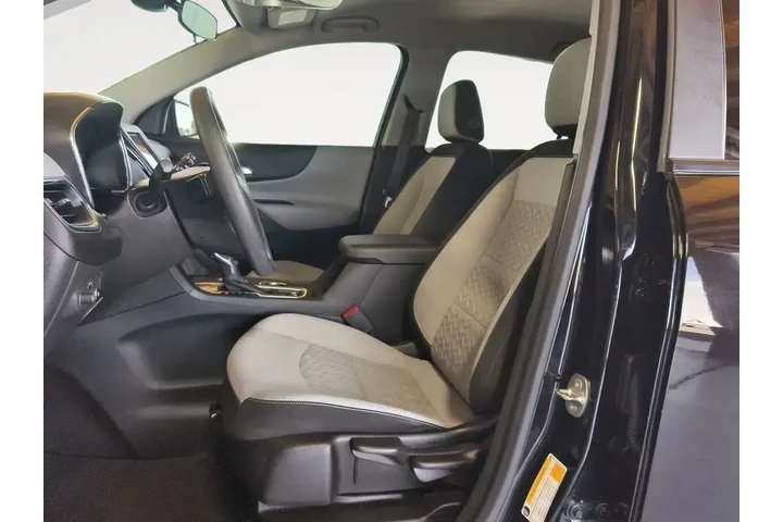$21500 : Chevrolet Equinox 2023 LS 4d image 2