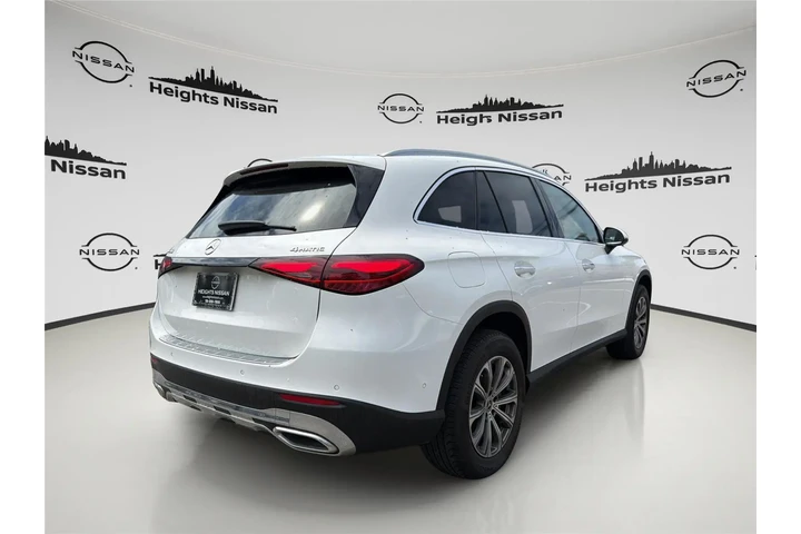 $36477 : Mercedes-Benz GLC 2023 AWD G image 5