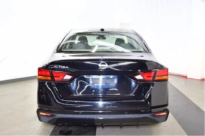 $20994 : Nissan Altima 2025 2.5 SV 4d image 6