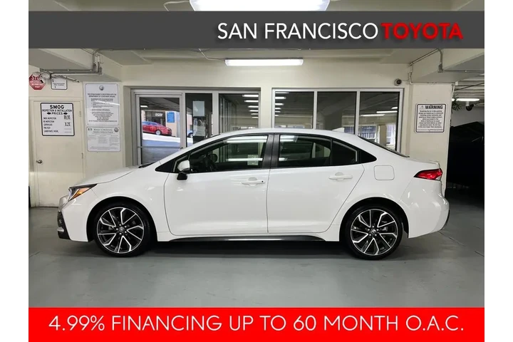 $21588 : Gold Certified2022 Corolla SE image 2