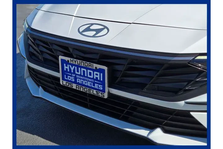 $28266 : Hyundai ELANTRA Hybrid 2025 image 9