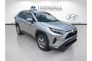 Toyota RAV4 2024 XLE 4dr SUV en Miami