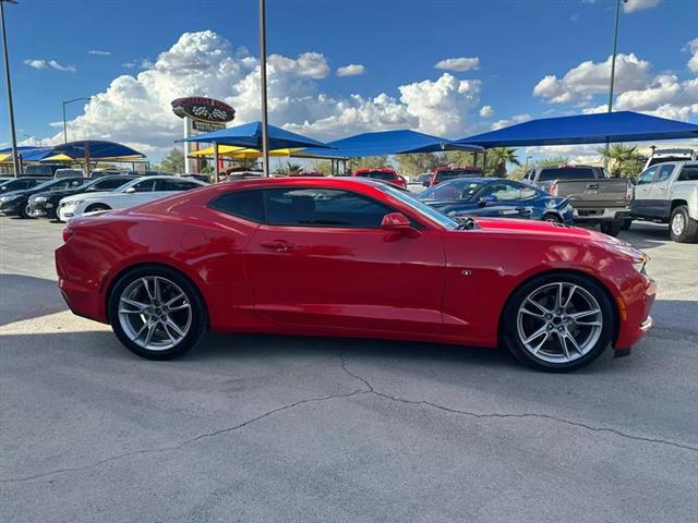 $29995 : Pre-Owned 2022 Camaro LT Coup image 5