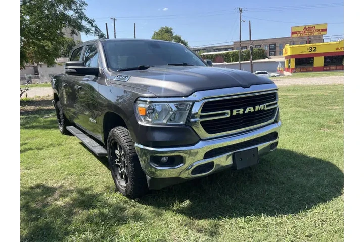 $20995 : 2019 RAM 1500 Big Horn image 4