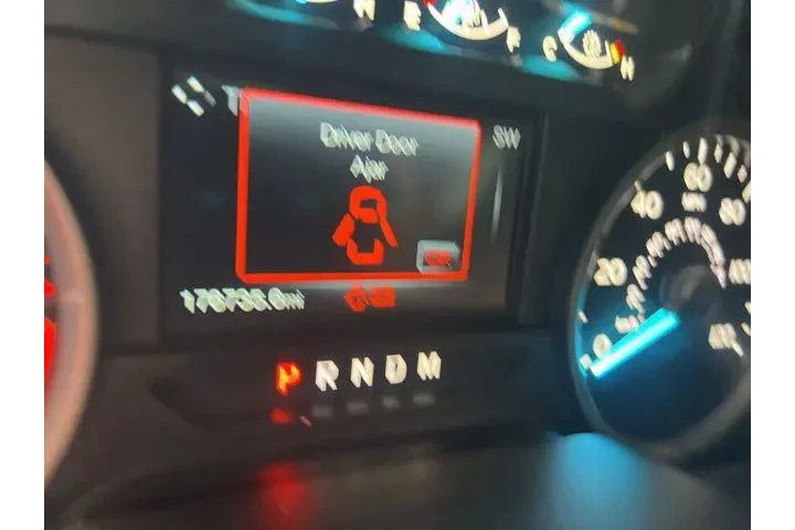 $22000 : Ford F-150 2020 4x4 XL 4dr S image 1