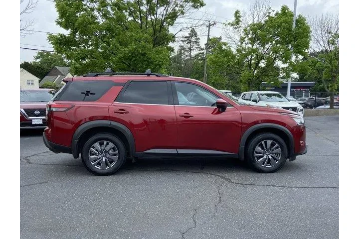 $32500 : Nissan Pathfinder 2024 AWD S image 4