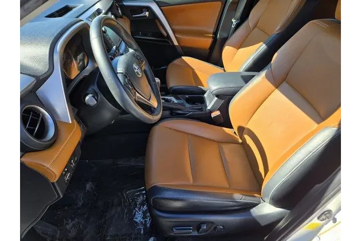 $23991 : Toyota RAV4 2018 Limited 4dr image 10