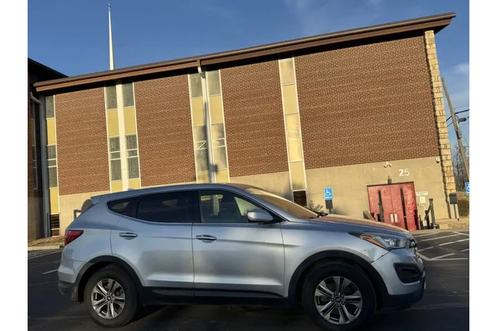 $6999 : 2015 Santa Fe Sport 2.4L image 9