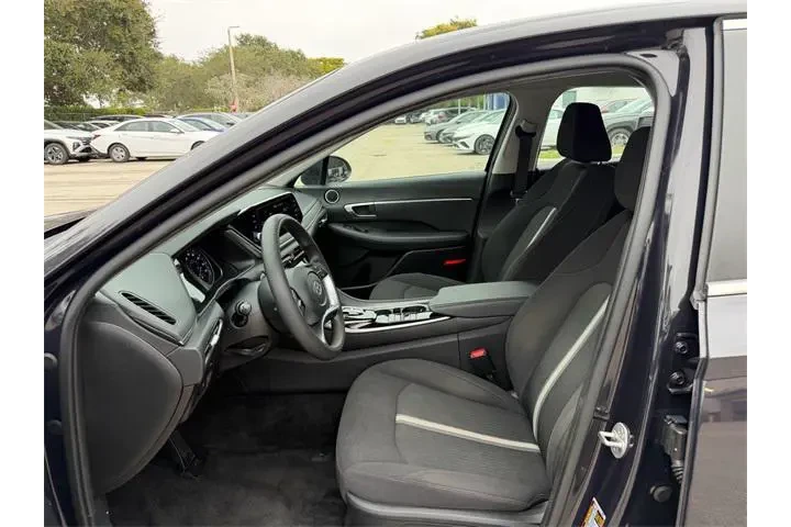 $19885 : Hyundai SONATA 2023 SEL 4dr image 7