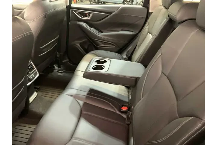 $26989 : Subaru Forester 2021 AWD Lim image 5