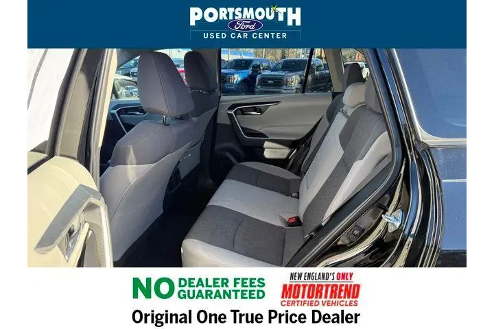 $28995 : Toyota RAV4 2024 AWD XLE 4dr image 5