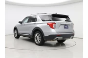 $30998 : Ford Explorer 2023 AWD Limit thumbnail